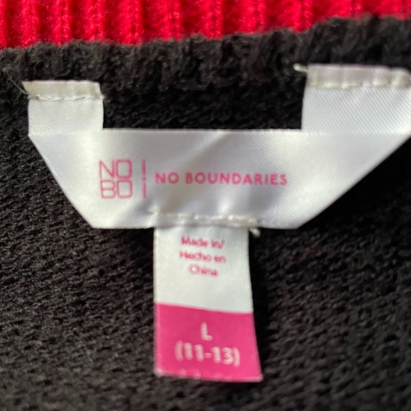 No Boundaries Grumpy Cat Christmas Sweater, Size L (11-13) - Picture 8 of 9